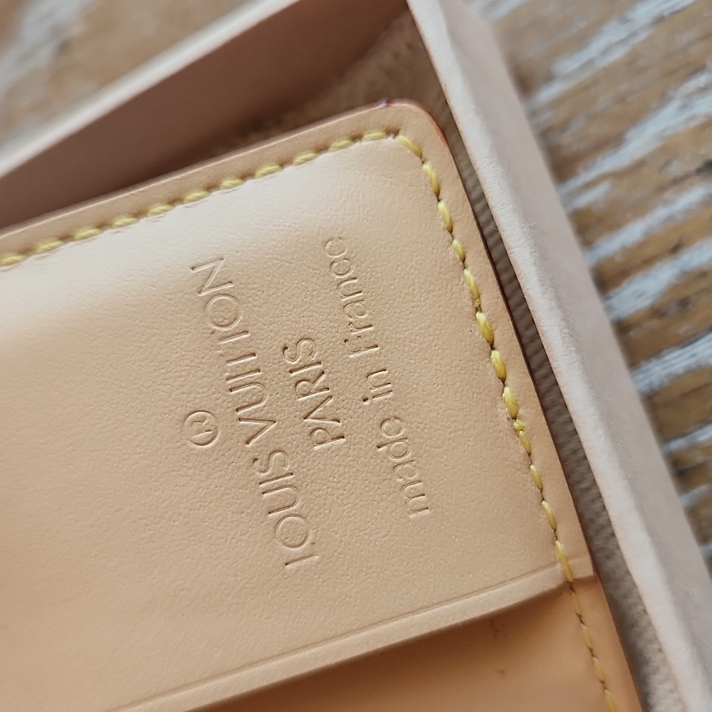 Louis Vuitton Rare Murakami Mini Agenda - Picture 9 of 10